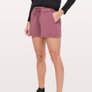 On the Fly Short So Merlot Sz 4